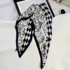 Lenço de Seda Coreano Fácil de Cuidar e Resistente a Amassados, Lenço Decorativo Pequeno para Pescoço com Padrão Paisley Listrado Bolinhas Diamante Fashion Retrô, Lenço de Cabeça, Lenço