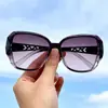 Óculos de Sol Anti-UV Primavera 2026 para Mulheres, Estilo de Alto Padrão, Óculos de Sol Tendência com Armação Grande Que Fazem o Rosto Parecer Mais Magro