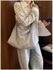 Nova coleção Primavera/Verão 2026: Bolsa transversal de grande capacidade para mulheres, com design de luxo leve, moderno, minimalista e retrô, adequada para o dia a dia.