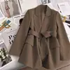 Nuevo Blazer Coreano para Mujer Primavera y Otoño en Color Café con Cinturón, Corte Delgado, Elegante y a la Moda Chaqueta de Traje Pequeña