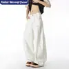 Atacado transfronteiriço de jeans branco retro americano com pernas curvas, design unissex com múltiplos bolsos, calças compridas de perna larga, estilo moderno