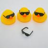 Pato Amarillo Accesorios Transfronterizos No.8 Pato Mano Limón Té de Leche Gafas de Sol Auriculares Auriculares Sombrero Juguete Regalo Venta al por Mayor