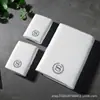 Toallas de Baño para Hotel, Toallas de Baño Grandes 100% Algodón, Engrosadas y Absorbentes, Algodón Puro Blanco, Especial para Hoteles y Casas de Huéspedes, Toallas Personalizables al por Mayor