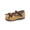 Sapatos Baixos Femininos Estilo Coreano Estilo Ballet com Laço 2026 Outono Novo Solado Macio Sapatos para Dirigir Sapatos de Couro para Crianças Pequenas