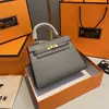 Bolsa Kelly Colorida Mais Vendida no Aliexpress, Bolsa de Mão Feminina Moda Europeia e Americana, Bolsa de Ombro Único Transversal de Alto Padrão para Mulheres