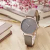 Shengke SK Nuevo Estudiante Simple Casual Tendencia de Moda Cuarzo Correa de Fibra de Agua Reloj Redondo