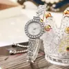 Relógio feminino, moda de nicho com incrustação de diamantes, redondo, totalmente cravejado de diamantes, pulseira retrátil feminina, relógio de quartzo