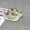 Nuevas Sandalias de Exterior de Verano 2026 para Niños y Niñas, Zapatos Transpirables con Hebilla de Perilla para Niños Mayores, Suela Suave Antideslizante