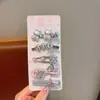Presilhas de Cabelo Infantis na Cor Prata, Estilo Doce e Descolado, Presilha para Franja Lateral, Prendedor Metálico Bico de Pato, Grampo Moderno para Meninas