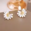 Pendientes Sencillos y Frescos de Margarita Dulce, Pendientes de Flor de Zircón Estilo Bosque Pastoral, Pendientes Pequeños Versátiles de Nicho