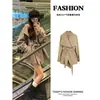 Gabardina color caqui para mujeres petite, nuevo 2026 principios de otoño, estilo coreano y británico, longitud corta, atuendo extremadamente elegante