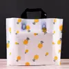 Saco para roupas atacado saco de presente plástico manual sacola de compras loja de roupas saco para roupas sacola tote PE impressa impressão