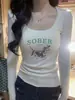 Camiseta de Manga Longa para Mulheres 2025 Novo Estilo Outono Branco Gola U Slim Fit Casual Roupa Externa Camisa para Camadas Internas Top para Mulheres