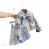 Ropa de Invierno para Niñas Traje Pequeño de Fragancia 25 Nuevo Francés Mediano y Grande Chaqueta de Algodón Espesa para Niños Falda Plisada Conjunto de Dos Piezas