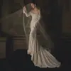 Vestido de Novia Ligero de Satén Asimétrico 2026 Nuevo Vestido de Novia de Cola de Pez Francés Textura de Alta Gama para Salir y Dar la Bienvenida a los Invitados Vestido de Noche
