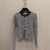 Serie de Nicho Estilo Francés Color Rayado Clásico Bloque de Color Elástico Ajustado Delgado Camiseta de Manga Larga Chica Picante con Acabado de Alta Gama Camiseta Base Moderna