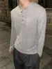 Camiseta Henley de Rayas Verticales de Manga Larga para Hombre Sensación de Alta Gama Sensación Perezosa Relajada Capa Interior Capa Base Top Casual Holgado