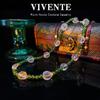 Colar de Vidro de Alta Qualidade Vintage Retrô Verde Esmeralda Pedra Natural Textura Artesanal Corrente Dopamina Design Geométrico