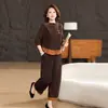 Elegante Traje para Mujeres de Mediana Edad y Mayores Primavera y Otoño Nuevo Estilo Moda Ropa para Mamá Chaleco Capa Base Pantalones de Pierna Ancha Conjunto de Tres Piezas Mujeres