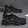 Sapatos Masculinos Respiráveis Vazados Verão Novo Malha Bico Redondo Sola Macia Leve Confortável Sapatos Casuais Modernos Simples Sapatos Esportivos