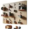 Estante de pared de madera maciza con tablero perforado para almacenamiento de herramientas de café, estante de exhibición de accesorios popular para rincón de café