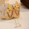 Pendientes Elegantes de Acero Inoxidable con Diseño Retro Irregular Geométrico Cuadrado Hueco Corazón de Melocotón Poker Europeos y Americanos de Nicho Venta al por Mayor