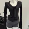 Traje de Camisa Base de Punto de Manga Larga Estilo Coreano para Mujer Otoño Diseño de Cordones en V Nicho Simple Todo Fósforo Top Ins