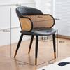 Cadeira com Almofada Macia no Braço e Encosto, Cadeira de Jantar de Rattan Nórdico para Sala de Estar, Cadeira de Lazer para Reunião de Designer para Loja de Chá com Leite, para Uso Doméstico
