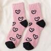 Calcetines de Piso de Terciopelo Coral de Otoño e Invierno para Mujer, Lindos Calcetines de Confinamiento para Dormir con Corazón de Medio Terciopelo, Calcetines Gruesos de Invierno hasta la Mitad de la Pantorrilla