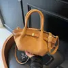 Bolsa de mão grande fosca retrô Maillard para mulheres, nova bolsa tote da moda 2026, bolsa transversal texturizada para outono e inverno
