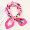 Pañuelo Cuadrado Nuevo Transfronterizo para Mujer de 70 cm Estampado Retro Seda de Imitación Pañuelo de Alta Gama Pañuelo Chal Protector Solar