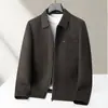 Chaqueta para Hombre 2026 Otoño/Invierno Solapa Cremallera Tejido Patchwork Superior Joven Lujo Ligero Estilo Old Money Ropa de Abrigo de Negocios