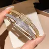 Elegante Pulsera Geométrica de Circonita para Mujer, Estilo Lujo Ligero, Brillante y Versátil para el Día a Día, Joyería de Diseño Único al por Mayor