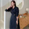 Comércio Exterior Roupas Femininas 2023 Outono Novo Ruili Gola Lapela em V Elegante Cintura Afinando Visual Design Plissado Mangas Longas