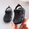 Nuevas Sandalias de Verano para Bebés de 0 a 1 Año Niños, Zapatos Suaves para Gateadores, Zapatos Chirriantes de Playa para Bebés Niñas
