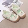 Sandálias Infantis Primavera e Verão Novidades Sapatos Casuais de Malha Respirável para Crianças Sandálias Esportivas para Meninos Pequenos Solado Macio Calçados de Bebê