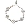 Pulsera Nueva de Zirconia de Cuatro Hojas al por Mayor, Lujo Ligero, Accesorio Fresco y Refinado, Pulsera Ajustable de Gama Alta para Mujeres