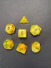 Patrón de mármol multicolor de dos colores tablero de juego de mazmorra juego de rol dnd acrílico poliédrico set de 7 piezas dados