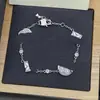Pulsera de Perlas con Múltiples Letras de Marca de Nuevo Diseñador Estilo Europeo y Americano Transfronteriza 2025 para Mujer, Pulsera de Gama Alta al por Mayor