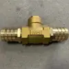 Válvula de retención de boca de pagoda Insertar Manguera de goma Válvula unidireccional Doble cabeza Boca de cobre con resorte Funda de válvula de flujo inverso Manguera de goma de alambre de acero Válvula de tubería de agua