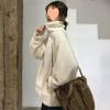 Casaco de lã de cordeiro solto estilo coreano de inverno, estilo preguiçoso, moda em pele de cordeiro falsa, suéter de gola alta versátil para mulheres