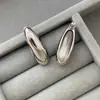 Pendientes de Gota de Agua de Moda Europeos y Americanos para Mujer, Diseño de Nicho de Lujo Ligero, Estilo Minimalista de Gama Alta, Tachuelas y Accesorios Versátiles para el Día a Día