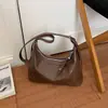 Bolsa de ombro de alta qualidade, luxo leve, estilo vintage para mulheres, nova bolsa de ombro de nicho para o outono de 2026, bolsa transversal versátil