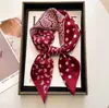 2025 Bolso Estilo Versátil Atado al Cuello 70 Modelos para Mujer Nuevo Pañuelo de Seda Pañuelo Cuadrado Primavera Otoño Estilo Coreano Protección Moda Bufanda para el Cuello Pañuelo Retro