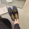 Sapatos Mary Jane femininos com aumento interno de altura, scarpins rasos retro franceses de bolinhas 2026, novo estilo com design cruzado