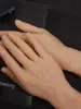 Nuevo Modelo de Molde de Mano de Silicona Realista para Hombres, Modelo de Mano Falsa para Exhibición de Relojes y Anillos, Accesorio para Transmisiones en Vivo y Fotografía, Controlado por Mano