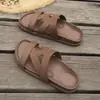 Comércio Exterior Transfronteiriço Tamanho Grande Leve Confortável Slip-on Moda Verão Peep-toe Rasteirinha Sola Grossa Sandálias de Praia para Mulheres Atacado
