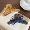 Grampo de Cabelo Grande Garra de Lã de Cordeiro de Alta Qualidade para Outono e Inverno Feminino, Presilha de Cabelo Laço de Couro Doce e Cool, Acessório de Cabelo Presilha Tubarão