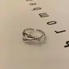 Anillo Abierto de Lujo Ligero Retro para Mujer, Color Plateado con Circonia Microincrustada, Anillo para Dedo Índice, Estilo Minimalista Único, Anillo de Diseño de Nicho