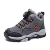 Sapatos de Algodão para Meninos de Inverno com Forro de Pelo, Crianças de Tamanho Médio e Grande, Antiderrapante com Garras de Aço para Exterior, Algodão Grande, Algodão de Duas Camadas, Tênis Esportivos Infantis Espessados